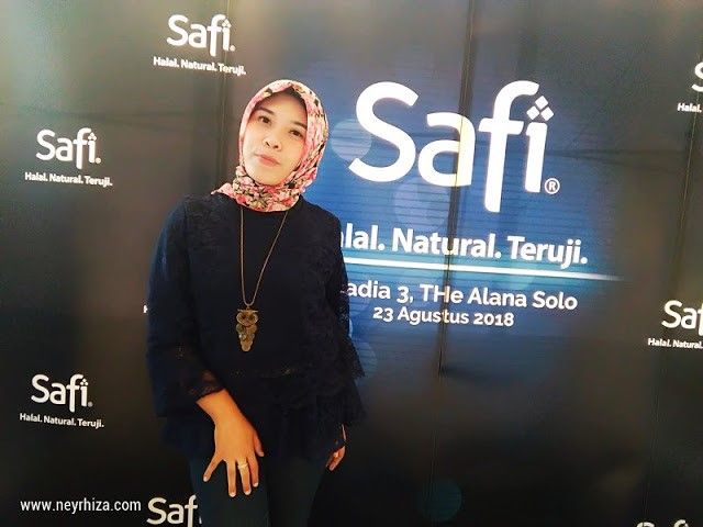 Review Safi Whitening Expert. Aman Untuk Kulit Sensitif